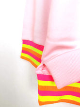 Lade das Bild in den Galerie-Viewer, MISS GOODLIFE SWEATER V-NECK L(I)EBE GLITTER ROSE
