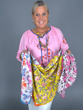 Lade das Bild in den Galerie-Viewer, S26 458 SCARF PLACE DU SOLEIL 4 PATCHES
