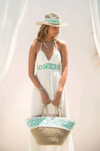 Lade das Bild in den Galerie-Viewer, DRESS FIJI IVORY AZURE HOT LAVA
