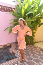 Lade das Bild in den Galerie-Viewer, TUNIC BON BINI ART DECO HOT LAVA
