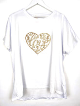 Lade das Bild in den Galerie-Viewer, T-SHIRT HEART LOVE GOLD ONE SIZE
