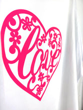 Lade das Bild in den Galerie-Viewer, T-SHIRT HEART LOVE PINK ONE SIZE
