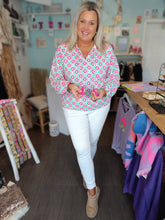 Lade das Bild in den Galerie-Viewer, TUNIKA BLUSE VISKOSE "PALMA" GRÜN PINK
