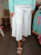 Lade das Bild in den Galerie-Viewer, CULOTTE HOSE WHITE ONE SIZE
