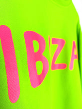 Lade das Bild in den Galerie-Viewer, MISS GOODLIFE ROUNDNECK IBIZA NEONGREEN
