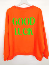 Lade das Bild in den Galerie-Viewer, MISS GOODLIFE ROUNDNECK &quot;GOOD KARMA GOOD LUCK&quot; NEON ORANGE
