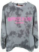 Lade das Bild in den Galerie-Viewer, MISS GOODLIFE ROUNDNECK &quot;HAPPINESS LOVE&quot; BATIK ANTHRACITE
