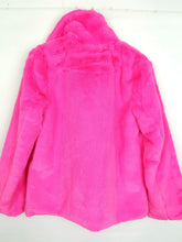 Lade das Bild in den Galerie-Viewer, KUSCHELJACKE DOPPELREIHER &quot;CLASSIC&quot; NEONPINK
