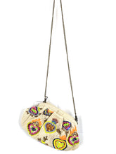 Lade das Bild in den Galerie-Viewer, CLUTCH LOLA SOUL KATHRINE SPRING SUMMER 2026
