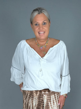 Lade das Bild in den Galerie-Viewer, BLOUSE HIPPIE METAL IVORY HOT LAVA
