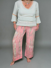 Lade das Bild in den Galerie-Viewer, PANTS HAILEY MOONSTONE CORAL HOT LAVA
