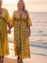 Lade das Bild in den Galerie-Viewer, S26 420 LONG DRESS PLACE DU SOLEIL YELLOW CUT OUT
