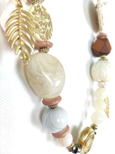 Lade das Bild in den Galerie-Viewer, KETTE BEIGE SHELLS &amp; LEAFS - hippie style and more
