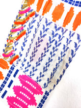 Lade das Bild in den Galerie-Viewer, DISCO DRAGON LONG SLEEVES PLACE DU SOLEIL
