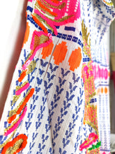 Lade das Bild in den Galerie-Viewer, DISCO DRAGON LONG SLEEVES PLACE DU SOLEIL
