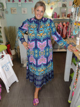Lade das Bild in den Galerie-Viewer, KLEID LONG DRESS FAY SOUL KATHRINE
