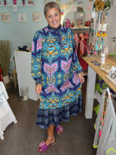 Lade das Bild in den Galerie-Viewer, KLEID LONG DRESS FAY SOUL KATHRINE
