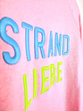 Lade das Bild in den Galerie-Viewer, PULLOVER ZWILLINGSHERZ RENATA &quot;STRANDLIEBE&quot; ROSA ONE SIZE
