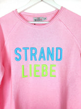 Lade das Bild in den Galerie-Viewer, PULLOVER ZWILLINGSHERZ RENATA &quot;STRANDLIEBE&quot; ROSA ONE SIZE
